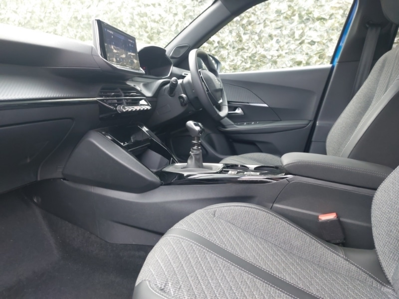 Used Peugeot 2008 2023 for sale - 77418680: Photo 5