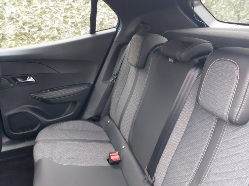 Used Peugeot 2008 2023 for sale - 77418680: Photo 6