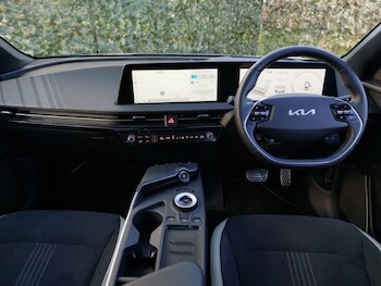 Used Kia EV6 2023 for sale - 77284414: Photo