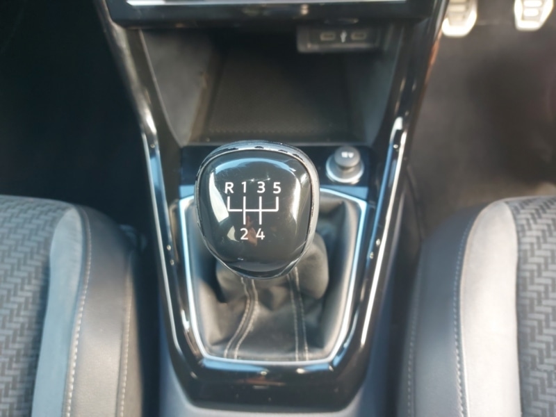 Used Volkswagen T-Cross 2020 for sale - 76548942: Photo 17