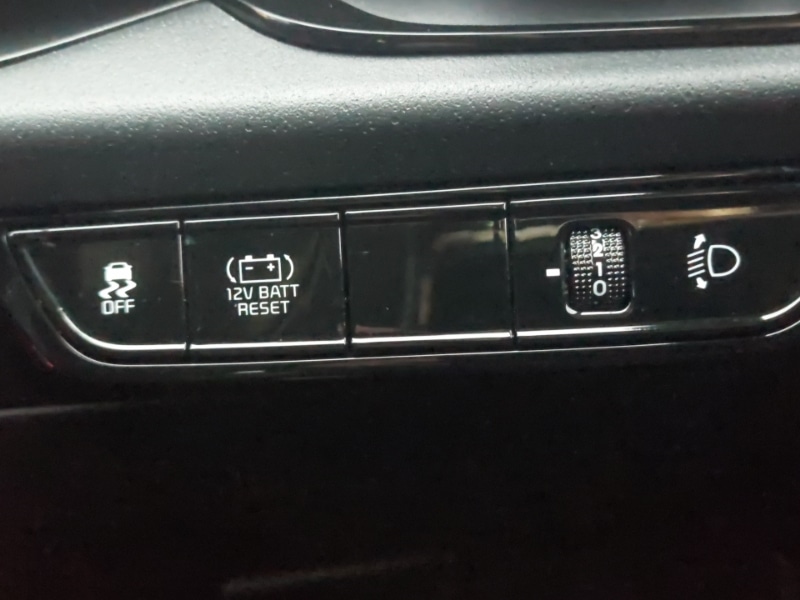 Used Kia Niro 2023 for sale - 76816431: Photo 13