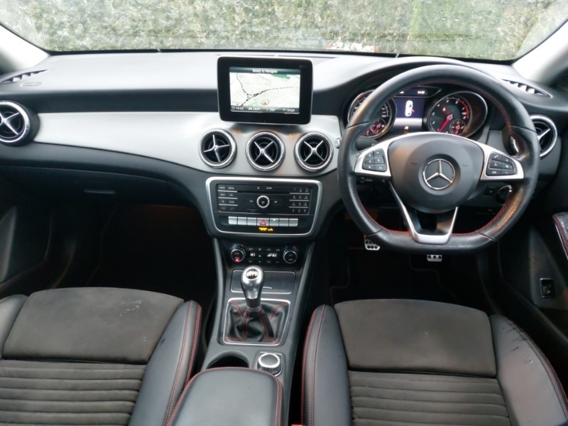 Used Mercedes-Benz CLA 2019 for sale - 76414525: Photo 2