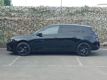 Used Vauxhall Astra 2023 for sale - 79498624: Photo