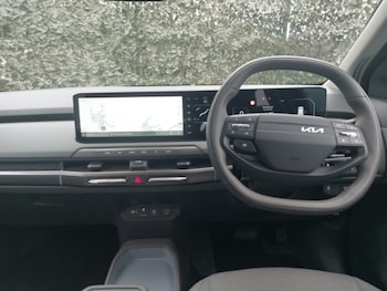 Used Kia EV3 2025 for sale - 76135100: Photo 2