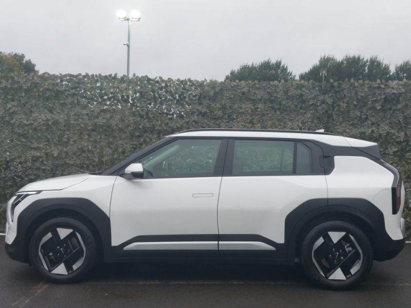 Used Kia EV3 2025 for sale - 76135100: Photo 4