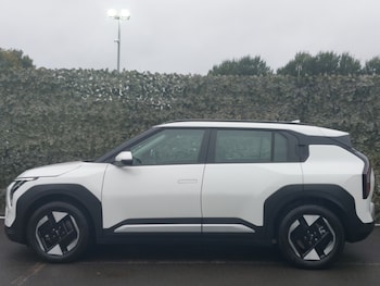 Used Kia EV3 2025 for sale - 76135100: Photo 4