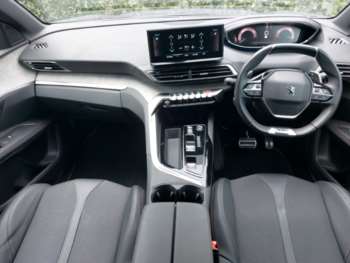 Used Peugeot 5008 2024 for sale - 74956869: Photo