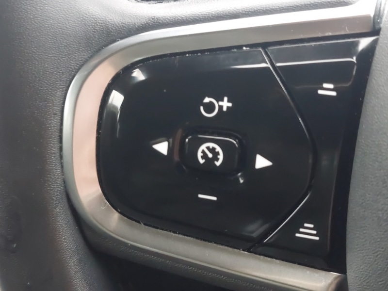 Used Volvo V60 2023 for sale - 76478567: Photo 15