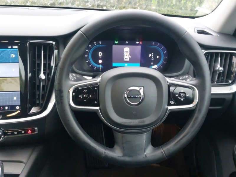 Used Volvo V60 2023 for sale - 76478567: Photo 7