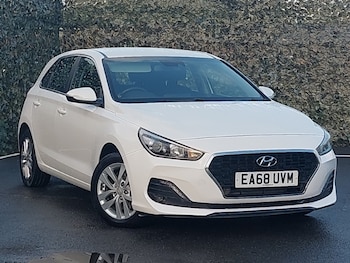 Hyundai i30 feature image