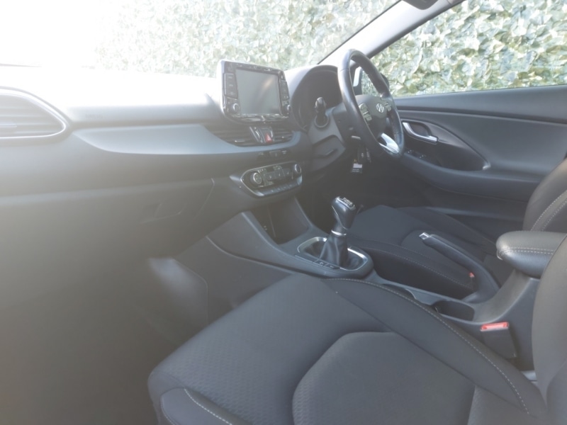 Used Hyundai i30 2018 for sale - 77183941: Photo 5