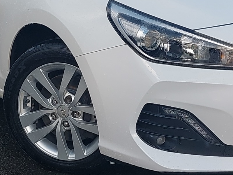 Used Hyundai i30 2018 for sale - 77183941: Photo 9