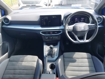 Used SEAT Arona 2023 for sale - 79235564: Photo