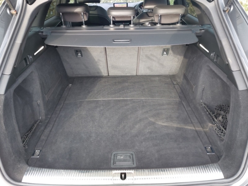 Used Audi A4 2018 for sale - 76959256: Photo 8