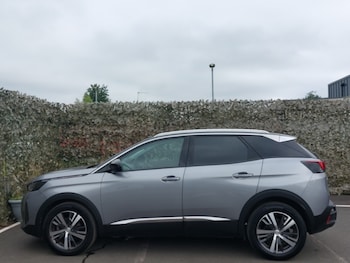 Used Peugeot 3008 2023 for sale - 79274148: Photo
