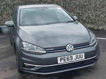 Used Volkswagen Golf 2019 for sale - 79406743: Photo