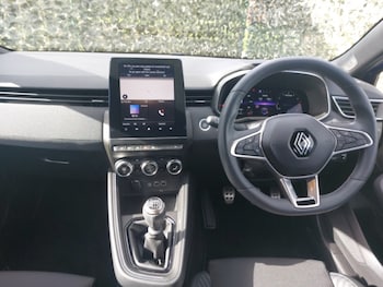 Used Renault Clio 2024 for sale - 76145417: Photo 2