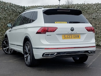 Used Volkswagen Tiguan Allspace 2023 for sale - 77652146: Photo