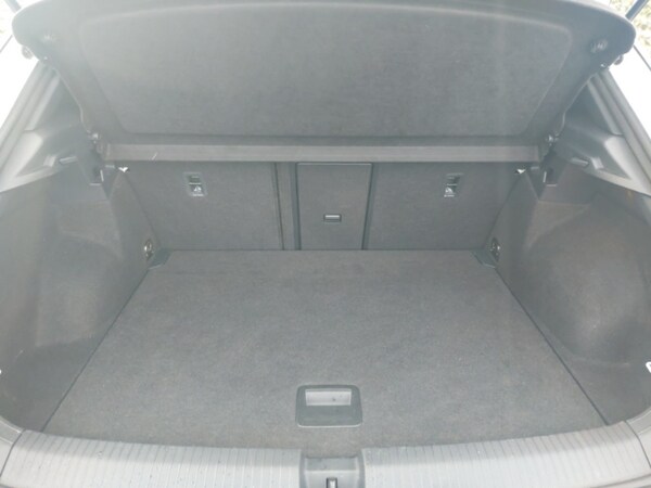 Used Volkswagen T-Roc 2022 for sale - 75963852: Photo 8
