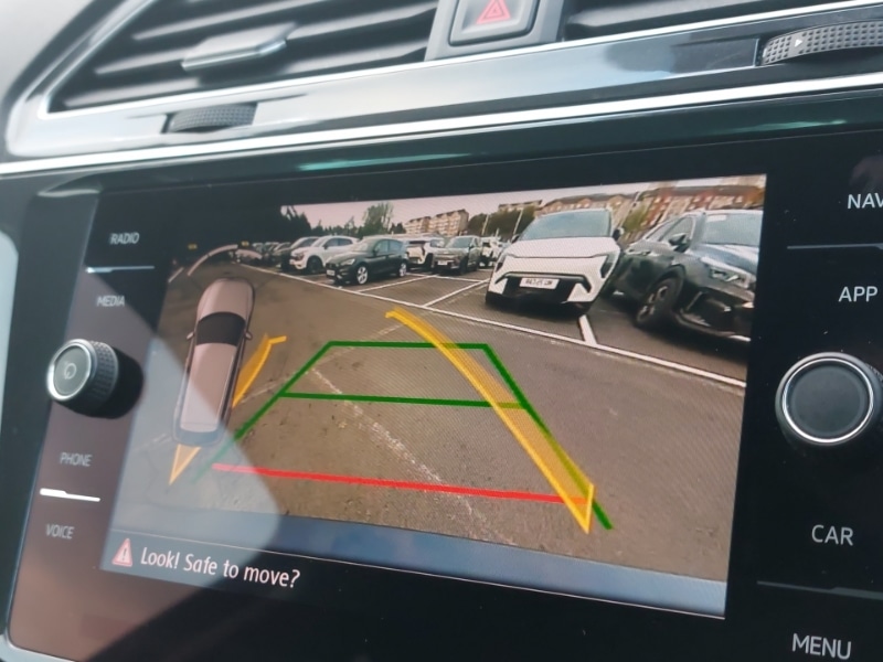 Used Volkswagen Tiguan 2020 for sale - 76208201: Photo 11