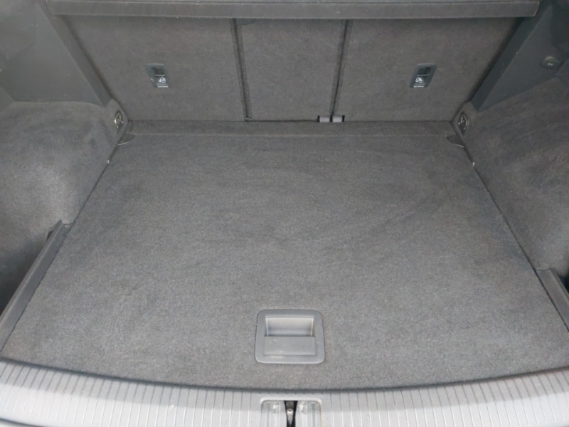 Used Volkswagen Tiguan 2020 for sale - 76208201: Photo 8