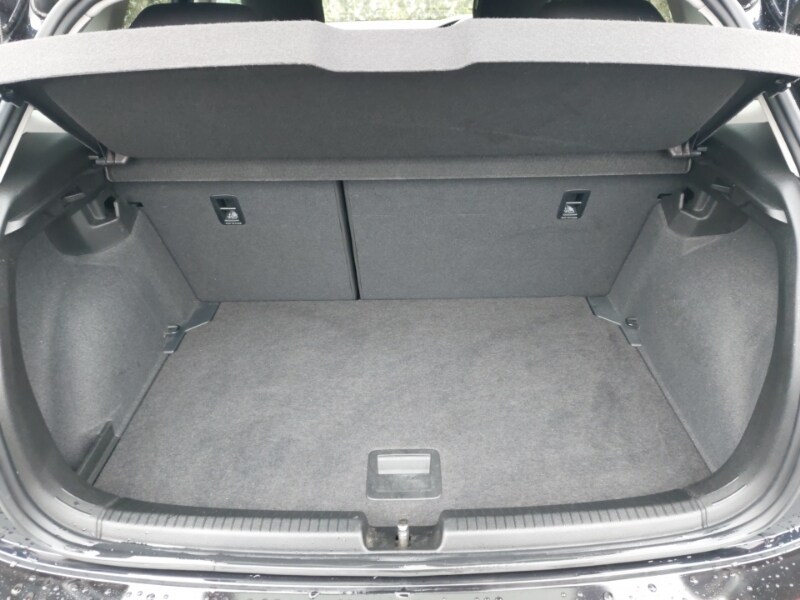 Used Volkswagen Polo 2024 for sale - 77518359: Photo 8