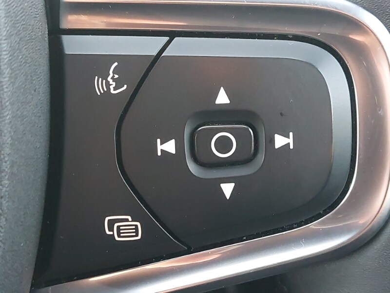 Used Volvo XC40 2021 for sale - 77311759: Photo 14