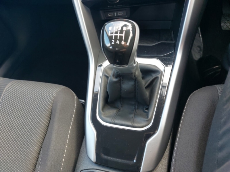 Used Volkswagen T-Roc 2023 for sale - 77816358: Photo 16