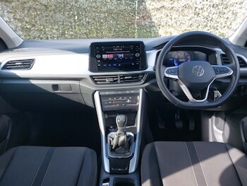 Used Volkswagen T-Roc 2023 for sale - 77816358: Photo