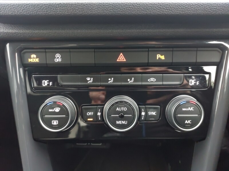 Used Volkswagen T-Roc 2019 for sale - 76221311: Photo 18