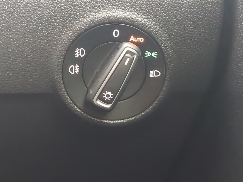 Used Volkswagen T-Roc 2019 for sale - 76221311: Photo 19