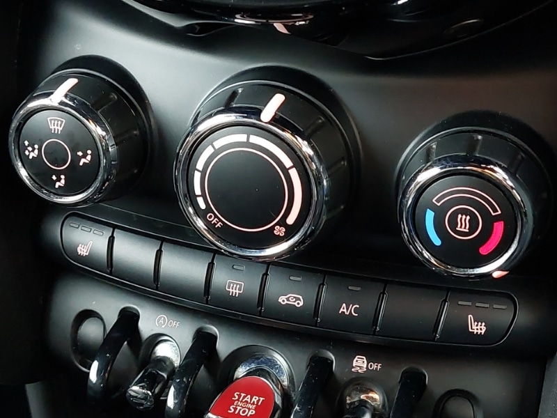 Used MINI Convertible 2018 for sale - 76880050: Photo 17