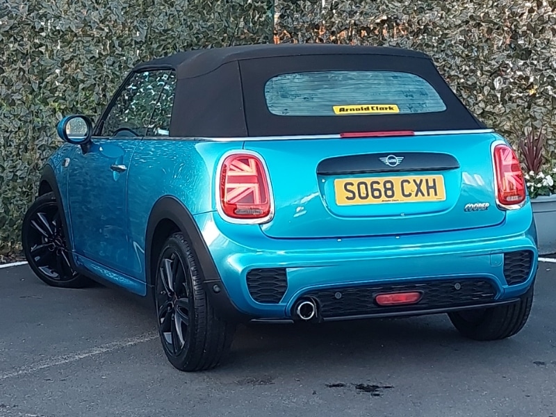 Used MINI Convertible 2018 for sale - 76880050: Photo 3