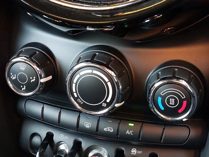 Used MINI Convertible 2019 for sale - 78079937: Photo 19