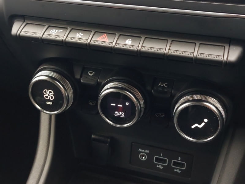 Used Renault Captur 2022 for sale - 76834577: Photo 18