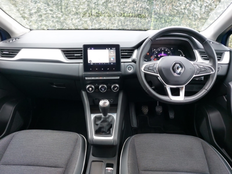 Used Renault Captur 2022 for sale - 76834577: Photo 2