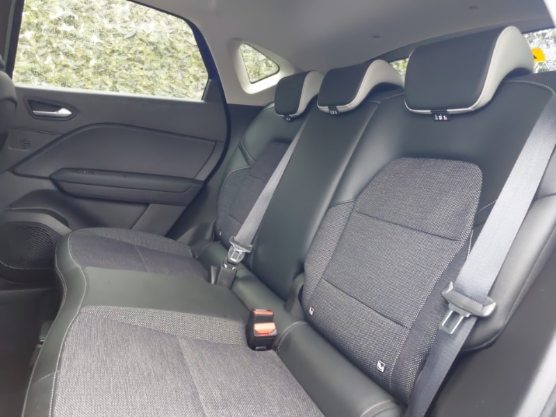 Used Renault Captur 2022 for sale - 76834577: Photo 6