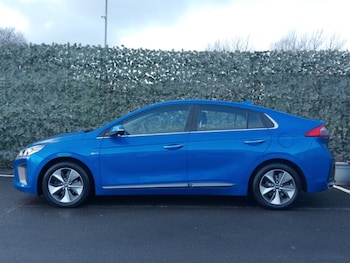 Used Hyundai IONIQ 2018 for sale - 77209519: Photo