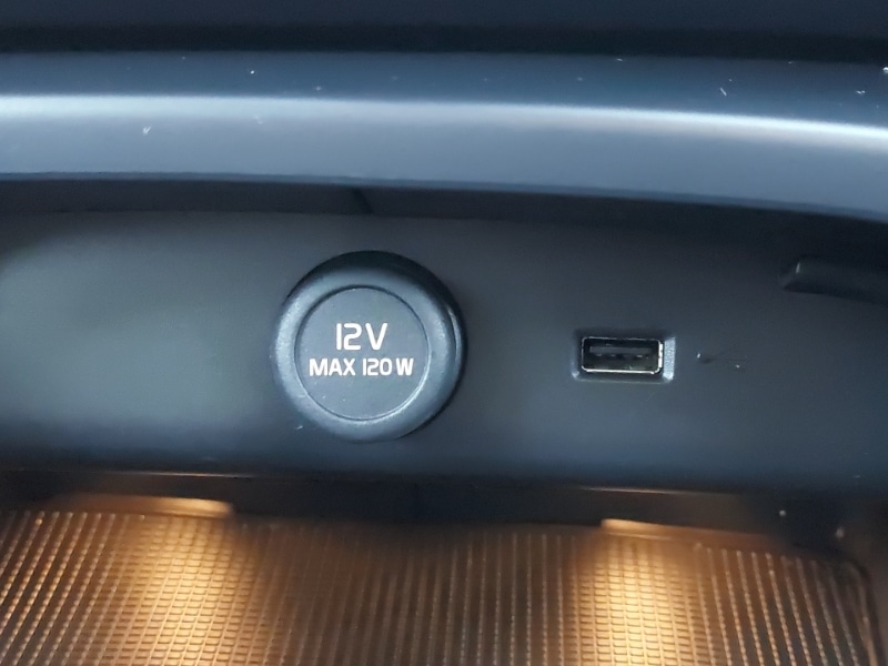 Used Volvo XC40 2021 for sale - 77085750: Photo 19