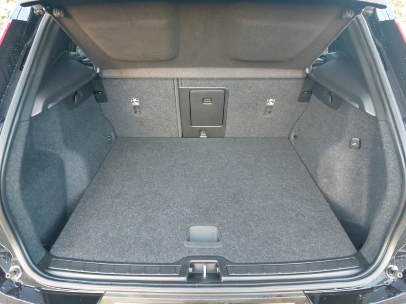 Used Volvo XC40 2021 for sale - 77085750: Photo 8