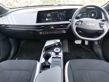 Used Kia EV6 2023 for sale - 79557684: Photo