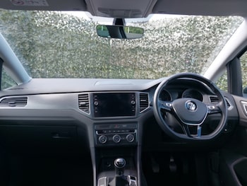 Used Volkswagen Golf SV 2019 for sale - 75513967: Photo