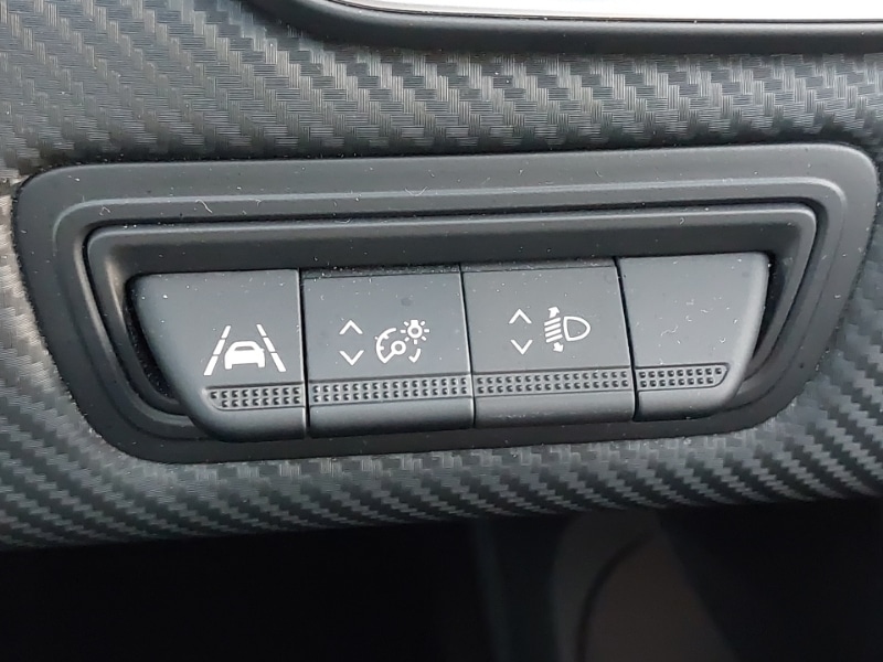 Used Renault Clio 2023 for sale - 76699982: Photo 13