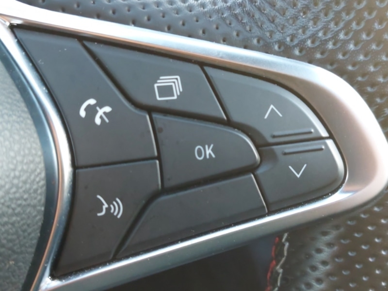 Used Renault Clio 2023 for sale - 76699982: Photo 15