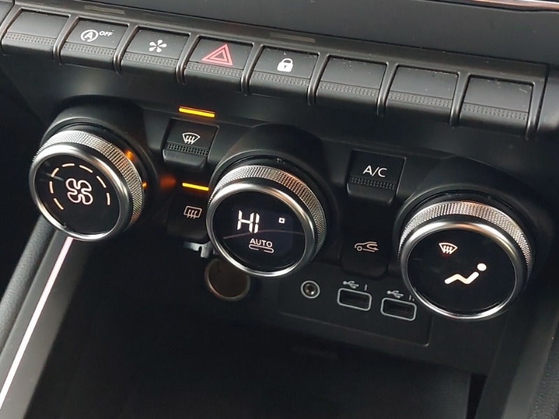 Used Renault Clio 2023 for sale - 76699982: Photo 17