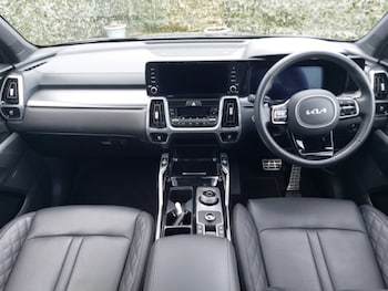 Used Kia Sorento 2023 for sale - 77847180: Photo