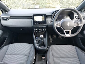 Used Renault Clio 2025 for sale - 77947727: Photo