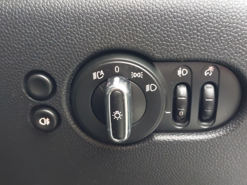 Used MINI Hatch 2023 for sale - 76749193: Photo 12