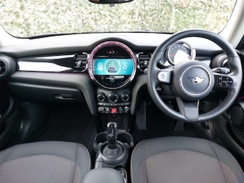 Used MINI Hatch 2023 for sale - 76749193: Photo