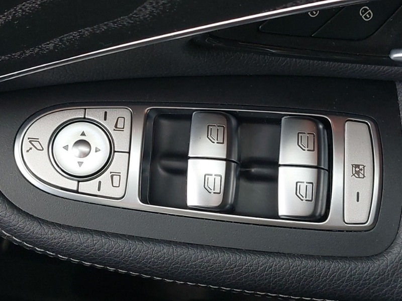 Used Mercedes-Benz GLC 2019 for sale - 77751756: Photo 12